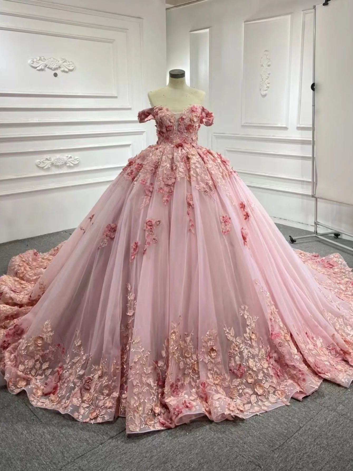 Pink Tulle Off the Shoulder 3D Appliques Prom Dress With Train